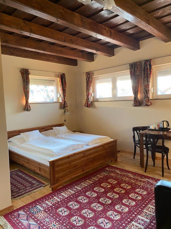 Aurora Panzio Bed & Breakfast Buk Ngoại thất bức ảnh