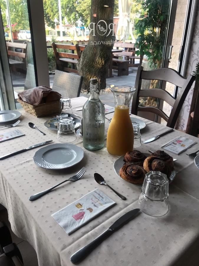 Aurora Panzio Bed & Breakfast Buk Ngoại thất bức ảnh